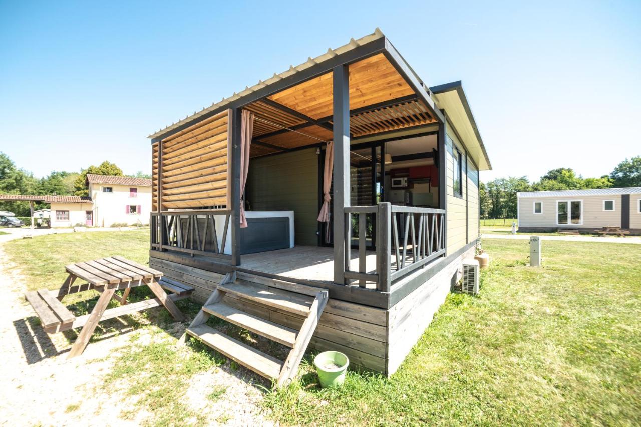 Camping Du Sevron Saint-Etienne-du-Bois (Ain) Exterior foto